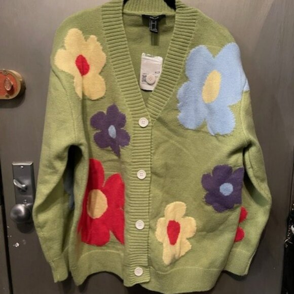 Retro Flower Cardigan - Picture 2 of 16